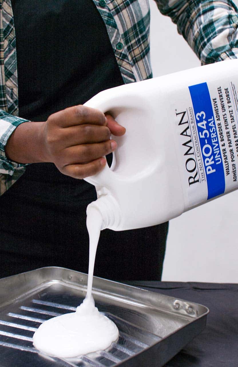 PRO-543 Universal Wallcovering Adhesive - Image 3