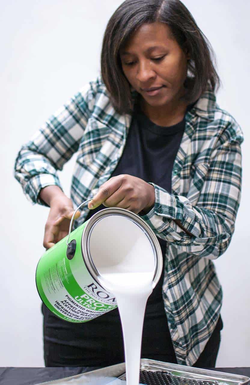 PRO-977 Ultra Prime® Pigmented Wallcovering Primer - Image 5